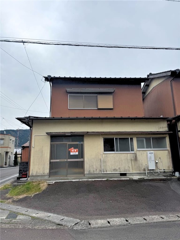 四万十市具同田黒|田黒貸家A棟|賃貸物件